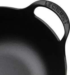 Le Creuset Wokpan / Balti Dish - Mat Zwart - ø 24 Cm / 2.7 Liter - Geëmailleerde Anti-aanbaklaag -Pannen Verkoop 1134x1200 2