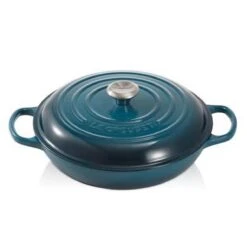 Le Creuset Braadpan Campagnard Signature Deep Teal - ø 30 Cm / 3.5 Liter 8 Le Creuset Braadpan Campagnard Signature Deep Teal - ø 30 Cm / 3.5 Liter -Pannen Verkoop 1197x1200 4
