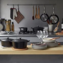 Le Creuset Signature Braadpan - 4,2 L - 24 Cm - Zwart -Pannen Verkoop 1200x1200 17