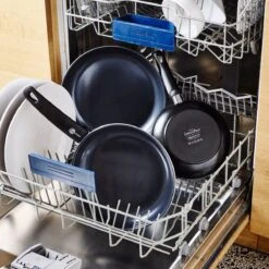 GreenPan Cambridge Kookpan Met Deksel 24cm - Zwart - Inductie - PFAS-vrij -Pannen Verkoop 1200x1200 702