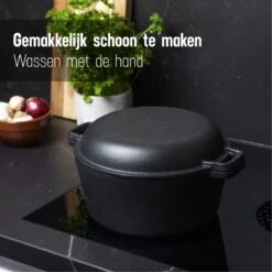 Daumonet Ducasse Gietijzeren Double Use Braadpan - Combi Sudderpan Zwart - 2-in-1 Bak- En Braadpan - PFAS & PFOA Vrij - Rond - Ø 26 Cm - 4,4 Liter - Emaille - Alle Warmtebronnen - Elektrisch - Gas - Halogeen - Inductie - Keramisch -Pannen Verkoop 1200x1200 791
