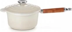 Le Creuset Steelpan - Met Deksel - Tradition - Meringue - ø 18 Cm / 1.8 Liter -Pannen Verkoop 1200x535