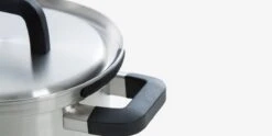 BK Flow Cool Pannenset - 4-delig – RVS Deksels - Veilig Afgietsysteem - Geschikt Voor Alle Warmtebronnen -Pannen Verkoop 1200x601 7