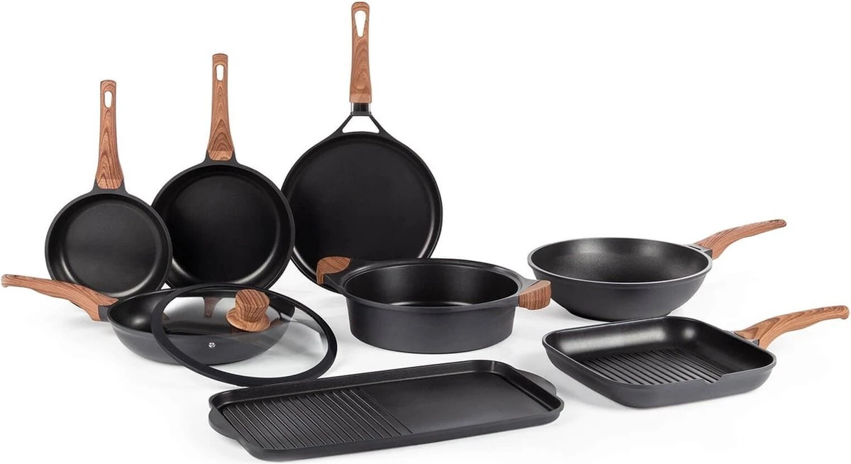 Rosmarino Black Line - Wokpan - Ø30cm - 100% PFAS & PFOA Vrij - Gegoten Aluminium - Non-stick Minerale Coating - Ergonomische Handgreep - Geschikt Voor Alle Warmtebronnen & Vaatwasser 8 Rosmarino Black Line - Wokpan - Ø30cm - 100% PFAS & PFOA Vrij - Gegoten Aluminium - Non-stick Minerale Coating - Ergonomische Handgreep - Geschikt Voor Alle Warmtebronnen & Vaatwasser - Afbeelding 8