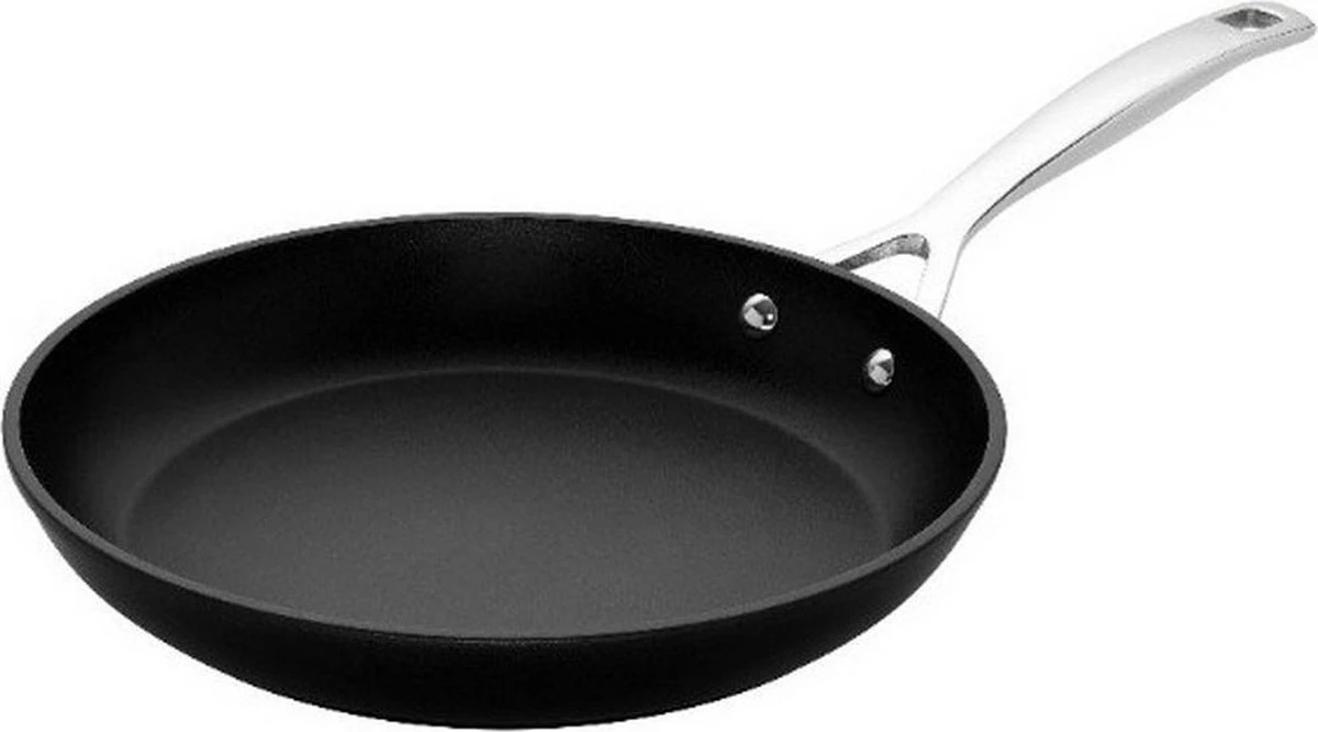 Le Creuset Koekenpan Les Forgées TNS - ø 26 Cm - Standaard Anti-aanbaklaag 1 Le Creuset Koekenpan Les Forgées TNS - ø 26 Cm - Standaard Anti-aanbaklaag