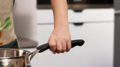 Tefal Cook & Cool E493S6 - Set 3-delig (kookpan 20/24 + Steelpan 16) -Pannen Verkoop 1200x674 15