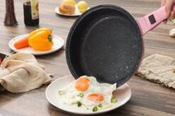 Royalty Line Inductie Pannenset - Luxe 14-delige Pannenset Marmeren Coating - Pannen Met Afneembare Handvaten - Oven-Ready - PFAS-Vrij - Voor Alle Warmtebronnen - Afneembare Koudgrepen - Antiaanbaklaag - Koekenpan Met Glazen Deksels - Roze -Pannen Verkoop 1200x799 2