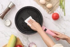 Royalty Line Inductie Pannenset - Luxe 14-delige Pannenset Marmeren Coating - Pannen Met Afneembare Handvaten - Oven-Ready - PFAS-Vrij - Voor Alle Warmtebronnen - Afneembare Koudgrepen - Antiaanbaklaag - Koekenpan Met Glazen Deksels - Roze -Pannen Verkoop 1200x799 4