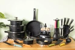 Swiss Pro+ - SWP41D22 - Pannenset 41 Delig - Foodprocessor - Messenblok 8 Delig - Kookgerei Set Met Houder 7 Delig - Starters Pakket - 2022 Serie - Limited Edition -uitzet -Pannen Verkoop 1200x799 56