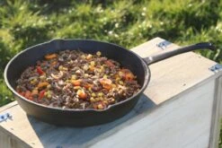 The Windmill Koekenpan Skillet Extra - 31,5 Cm - Gietijzer Zwart 26 The Windmill Koekenpan Skillet Extra - 31,5 Cm - Gietijzer Zwart -Pannen Verkoop 1200x800 5