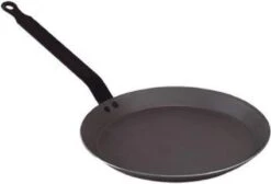 De Buyer Carbone Plus Crêpe- En Pannenkoekenpan - Ø 26cm - Plaatstaal -Pannen Verkoop 1200x814 2