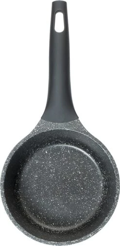 Sola Steelpan Fair Cooking - Ø 18 Cm - Zwart/wit - Aluminium - Antiaanbaklaag -Pannen Verkoop 586x1200