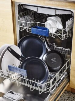 GreenPan Cambridge Hapjespan Met Deksel 24cm - Zwart - Inductie - PFAS-vrij 31 GreenPan Cambridge Hapjespan Met Deksel 24cm - Zwart - Inductie - PFAS-vrij -Pannen Verkoop 899x1200 8